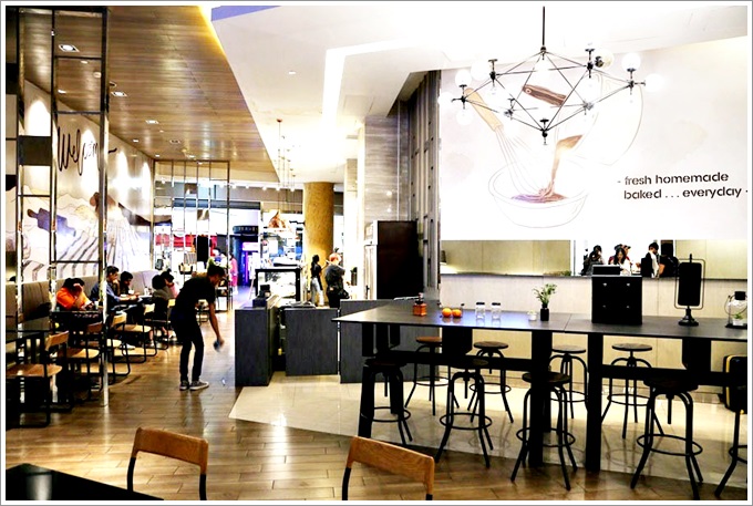 【泰國：曼谷】中心點大飯店 Terminal 21分店 – 距離BTS Asok站超級近，Terminal 21購物逛街吃美食都方便，地理位置真的太棒了！