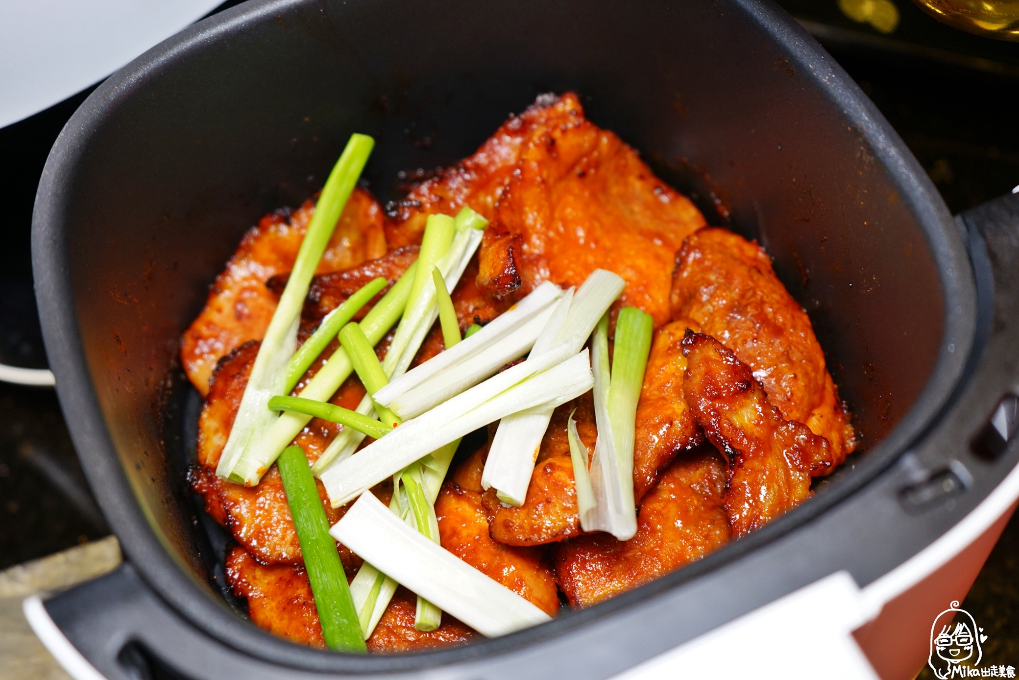 『懶人。料理』  辣醬里肌｜芷要上菜  氣炸鍋出好料  韓式辣醬重口味  可包生菜吃最爽口   零失敗簡單料理系列。