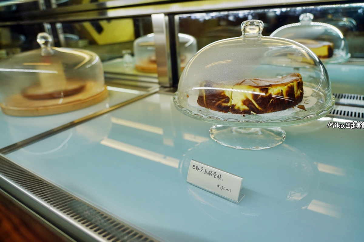 【苗栗】 頭份 果宅咖啡｜低調 質感老宅咖啡廳，店家自製手工麵包跟蛋糕必點。