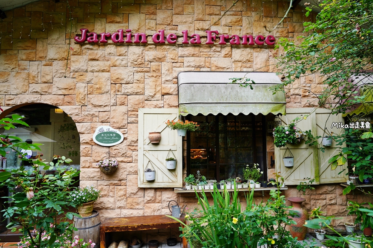 【桃園】 大溪 Emmie的南法玫瑰園｜歐式鄉村風格 七彩玫瑰花園內的玻璃屋景觀餐廳。