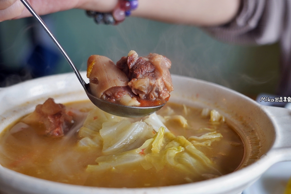 【台北】 磐石坊｜米其林必比登推介  正宗印尼料理，必吃滿滿膠質牛尾湯。