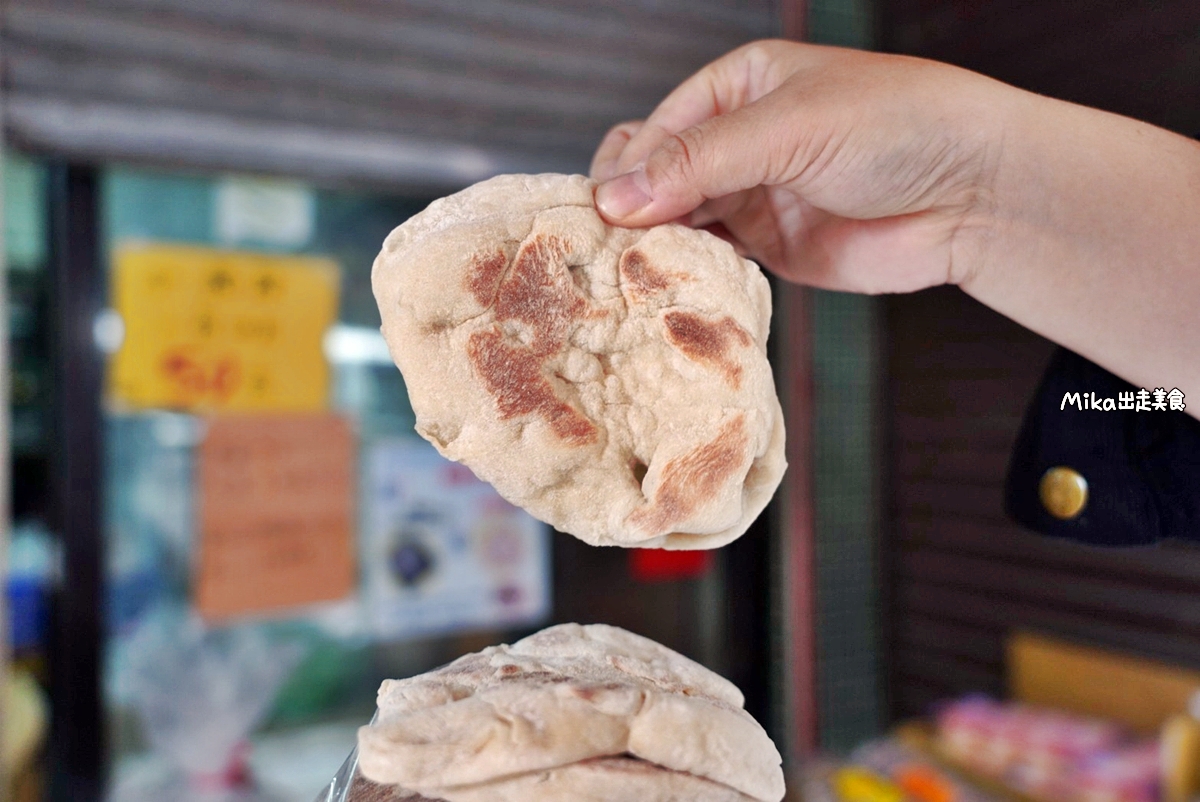 【新竹】 德龍商店(新竹水潤餅)｜在地人才知道的 古早味零嘴，全台灣只剩下這家在做，兩代傳承50年，再不吃就要失傳啦。