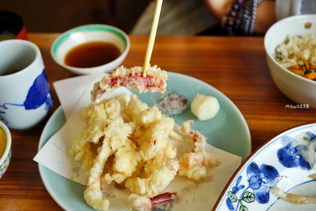 【日本】 北九州 佐賀海中餐廳 萬坊 呼子烏賊｜烏賊的產地，在地必吃開在海中的老字號餐廳吃現撈活切烏賊料理。