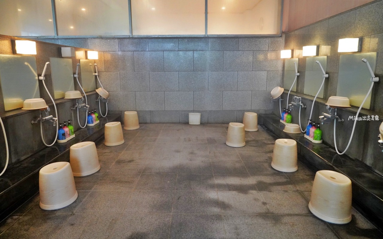【日本】 福島市 高湯溫泉 花月高地飯店｜東北極上秘湯 高湯溫泉 擁有Tiffany藍的硫磺泉原湯，推薦這家被山景楓林環繞的溫泉飯店。