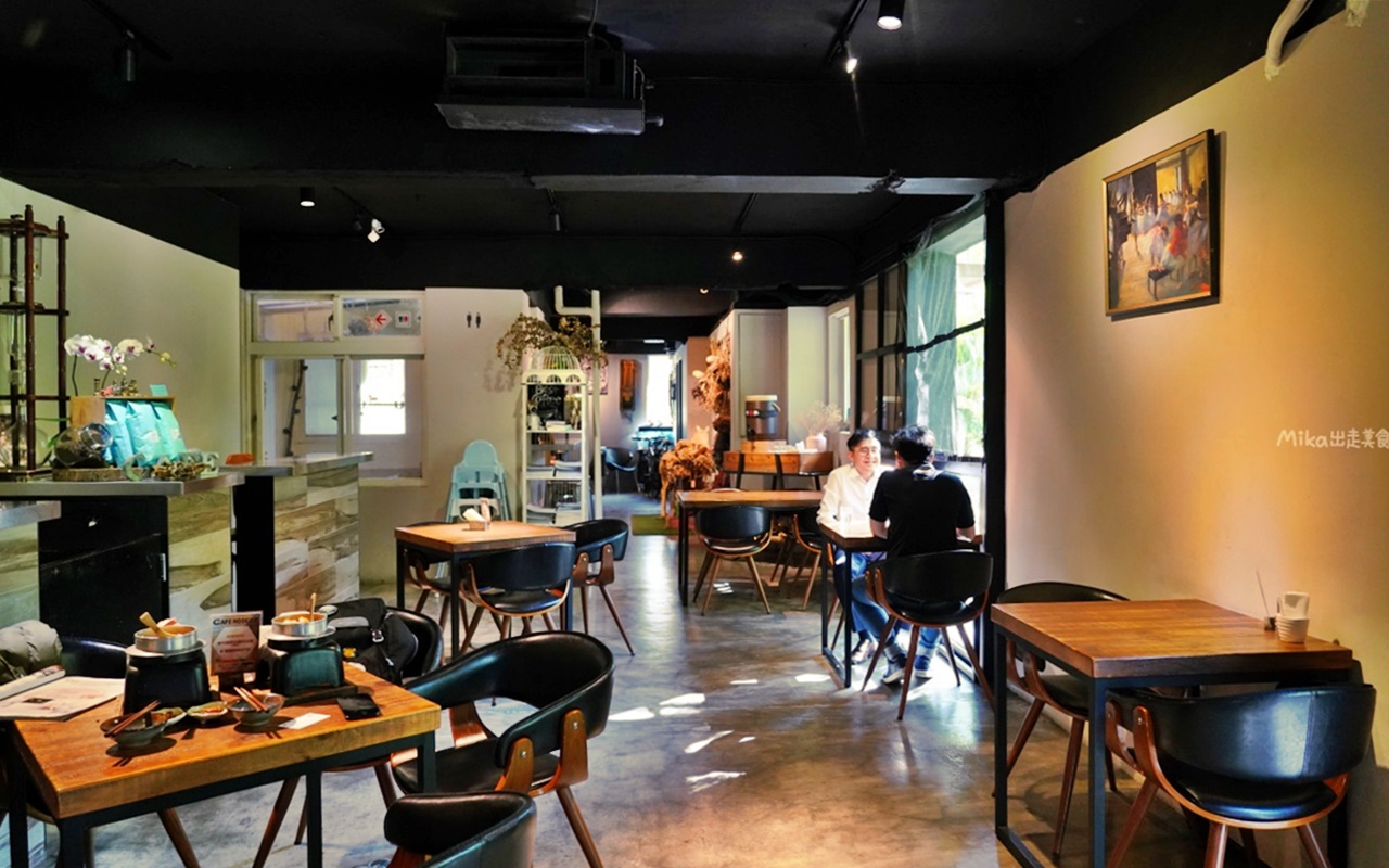 【台北】 松山區 Cafe Mode 木馬咖啡｜住宅區 公園旁 悠閒的親子友善庭園複合式無國界料理，還可以是茶藝館、簡餐咖啡廳。