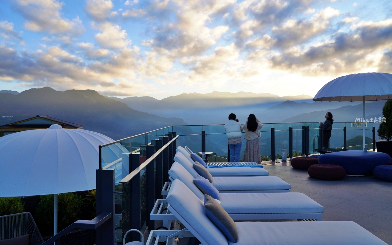 【嘉義】 阿里山 英迪格酒店｜全台海拔最高 國際品牌酒店！山林中 雲霧繚繞與壯闊日出的頂樓無邊際泳池。
