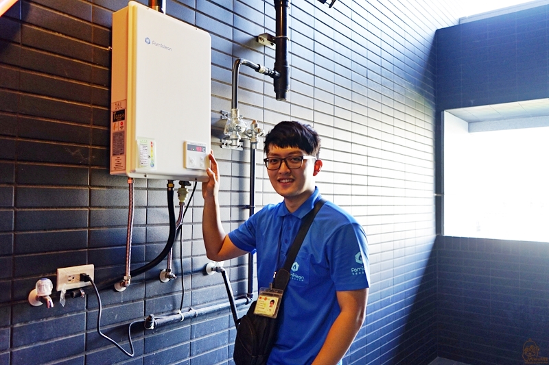 『生活。開箱』  熱水器2019推薦  MIT台灣設計 Famiclean 全家安數位恆溫熱水器 ｜新家開箱文系列  台灣獨家提供全機三年保固 低噪音、智慧型強制排氣 讓你全家都安心的數位熱水器。