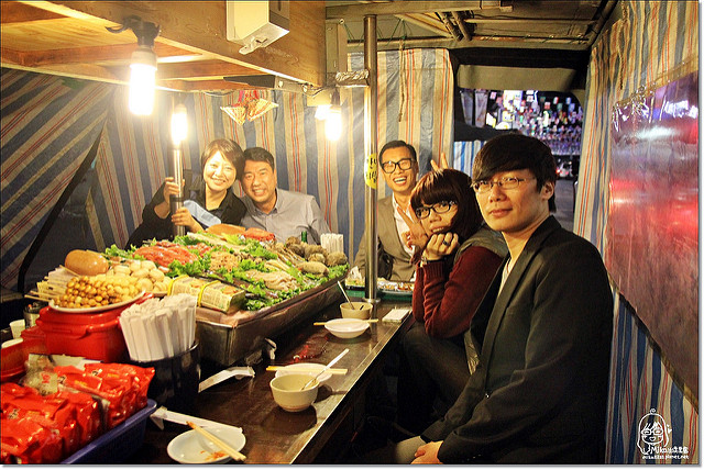 延伸閱讀：『韓國首爾』2014年首爾秋遊八天七夜自助行DAY1-阿珠媽塑膠棚路邊攤海產小吃初體驗