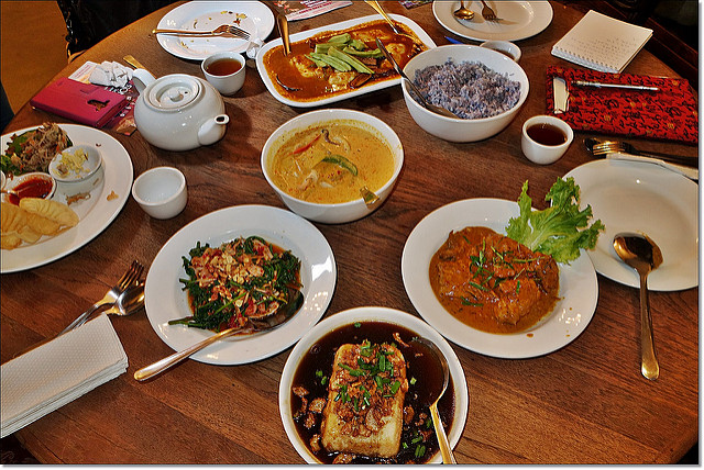 『馬來西亞』 吉隆坡中央藝術坊內充滿南洋風味的傳統道地「Precious Old China」峇峇娘惹餐廳-  2015年3月吉隆坡第六屆國際鞋展與GP購物節採訪行 @Mika出走美食日誌