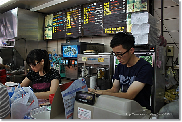 『台東食記』當地人推薦-藍蜻蜓速食專賣店