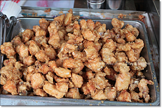 『苗栗美食』苑裡香脆多汁的菜市場炸雞