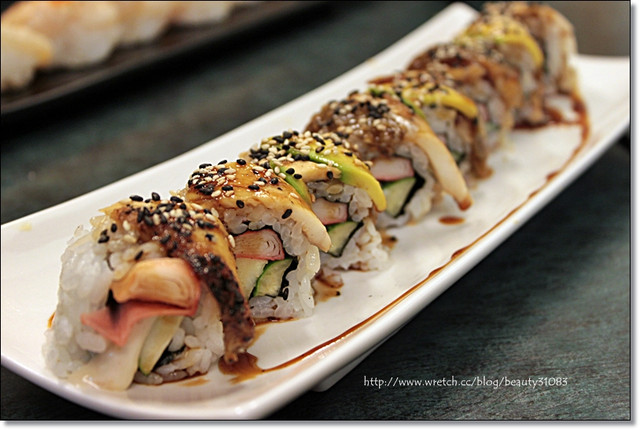 『台北美食』永和繽紛美味的美式壽司-源創意壽司屋 @Mika出走美食日誌