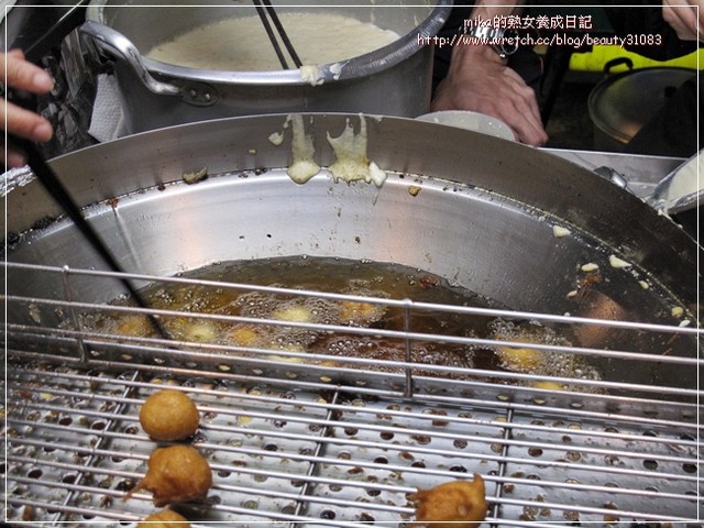 『食記』台中豐原廟東小吃菱角酥與繼光香香雞