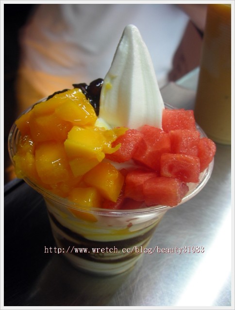 『食記』低脂天然的中壢 Riya手製優酪冰淇淋專賣店（以結束營業）